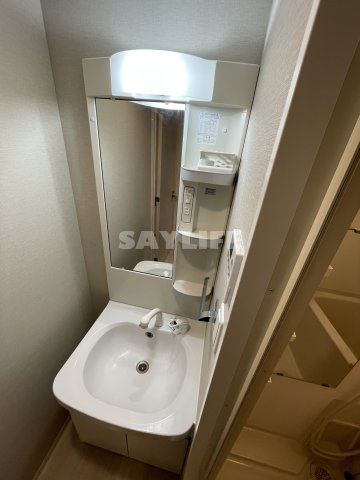 サムティ大阪GRAND EASTの洗面所