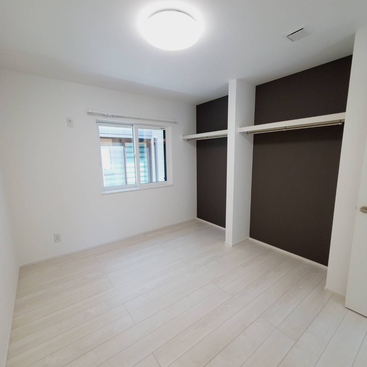 小中野3丁目平屋【LALA SELECT】の洋室