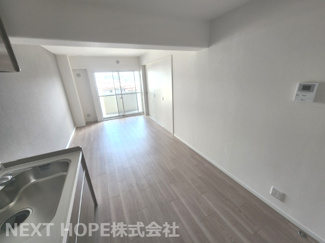 【居間・リビング】 | 立花グリーンハイツ弐号棟 | LDKは約11.3帖です温pう南向きバルコニーに面した明るく開放的な室内です！！