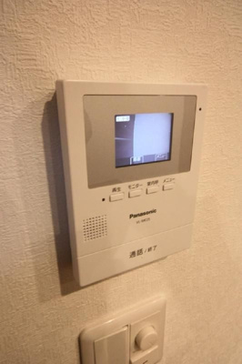 【セキュリティ】 | コルテス千早 | 別号室の写真になります。現況優先。