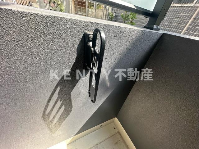 【バルコニー】 | ドゥーエ梅屋敷 | 暖かな日差しのふりそそぐバルコニー