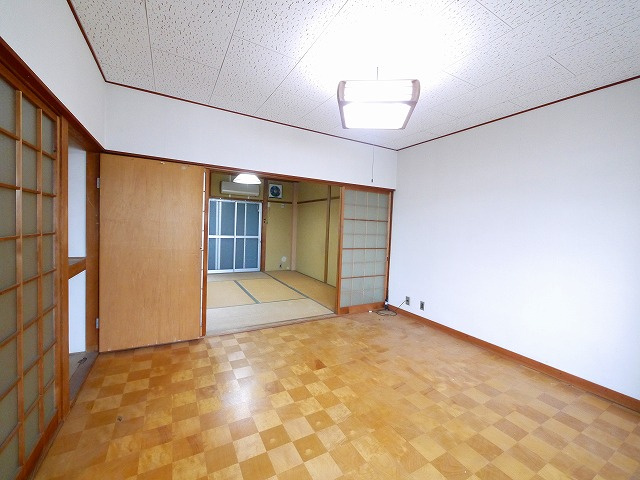 藤村店舗の洋室