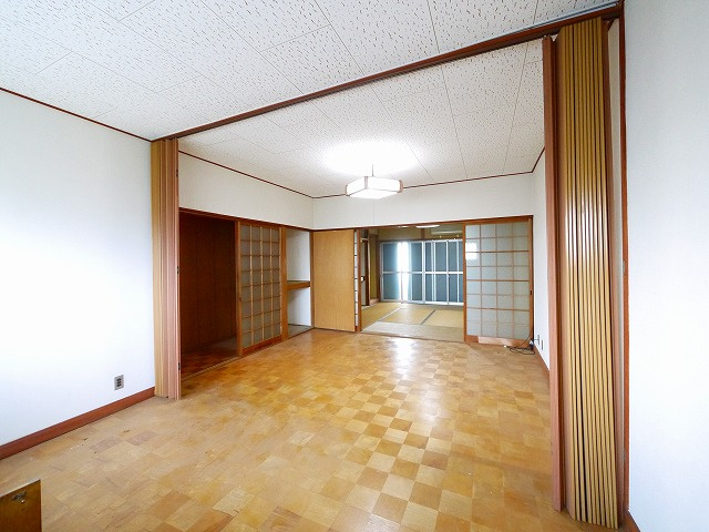 藤村店舗の洋室