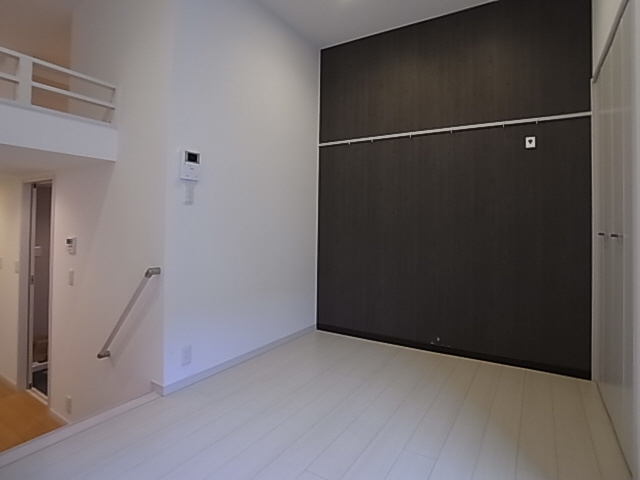 神戸市長田区海運町８丁目のアパートの居間・リビング|リビング室内