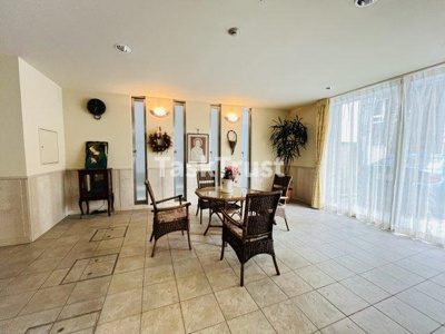 【ロビー】 | CHEZ CLARA