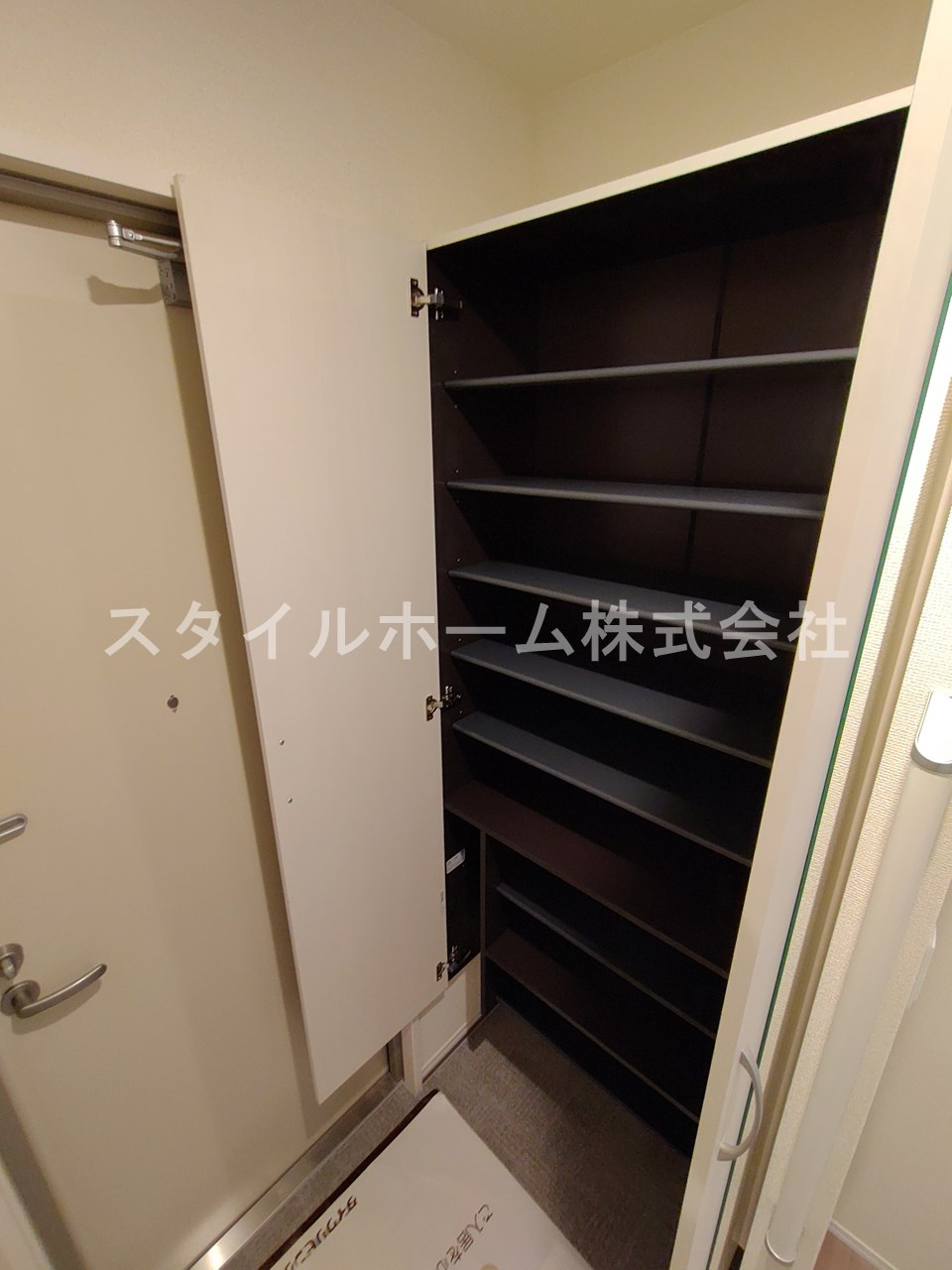 アヴァンの収納