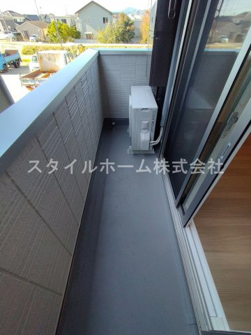 アヴァンのバルコニー