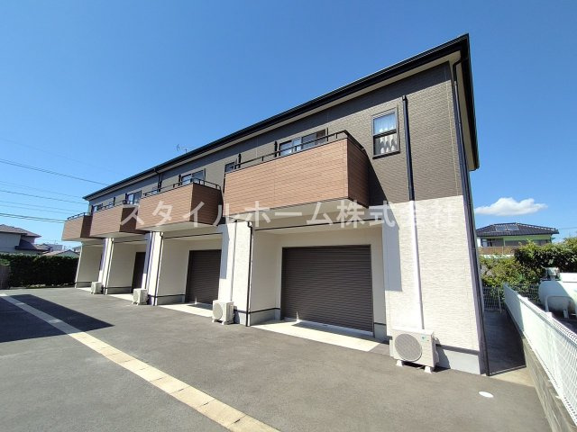 モダンガレージ新栄Ａ