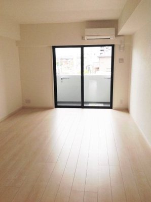 【居間・リビング】 | パルピア香椎 | 別号室の写真になります。現況優先。