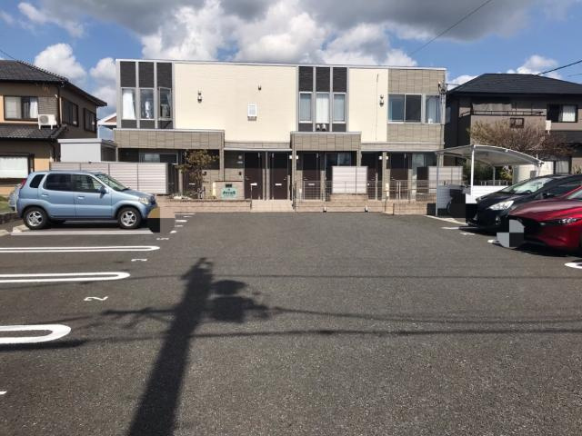 スマイルKの駐車場|外観写真（昼）