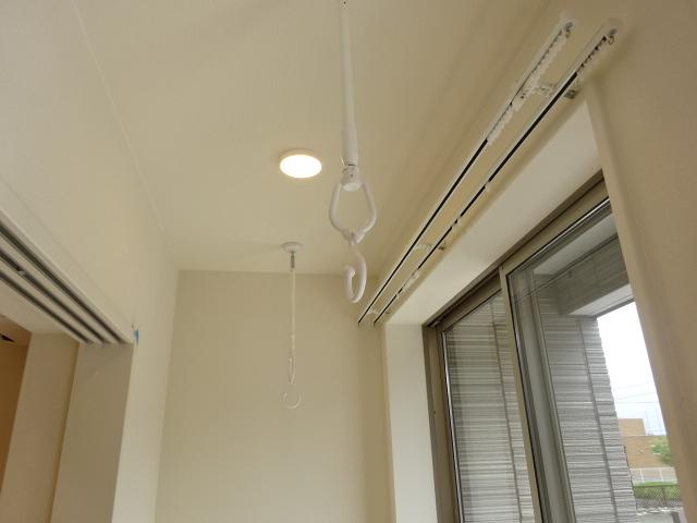 スマイルKの設備|室内物干しハンガー