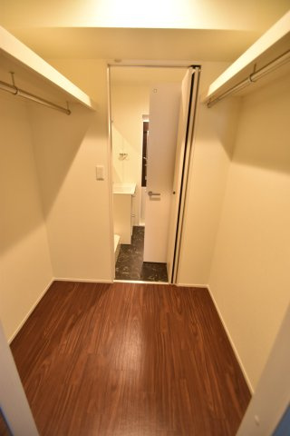 大阪市都島区都島北通１丁目の賃貸マンションの収納