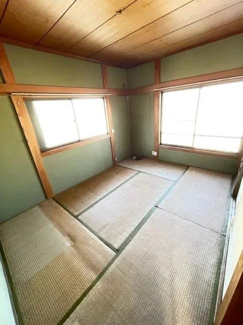 藤阪北町　中古一戸建ての和室|和室6.0帖　陽当たり良好■物件内覧・資金計画相談・住宅ローン相談、リフォーム相談、お問合せ受付中■
※当日・翌日のご内覧、ご相談はお電話でのお問合せがスムーズです！