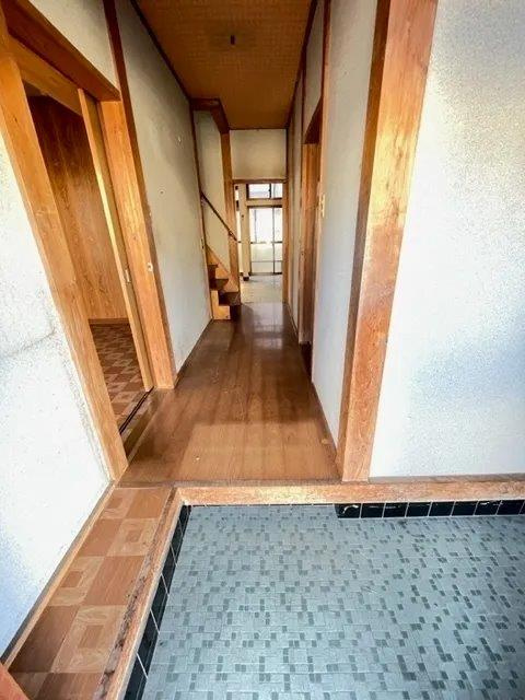 藤阪北町　中古一戸建ての玄関|玄関■物件内覧・資金計画相談・住宅ローン相談、リフォーム相談、お問合せ受付中■
※当日・翌日のご内覧、ご相談はお電話でのお問合せがスムーズです！