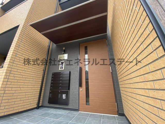 badge四條畷のエントランス