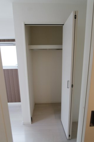 【収納】 | フォレスト箱崎 | 別号室の写真になります。現況優先。