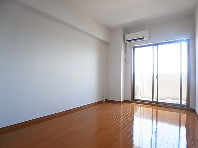 神戸市須磨区大池町５丁目の賃貸マンションの居間・リビング|リビング
