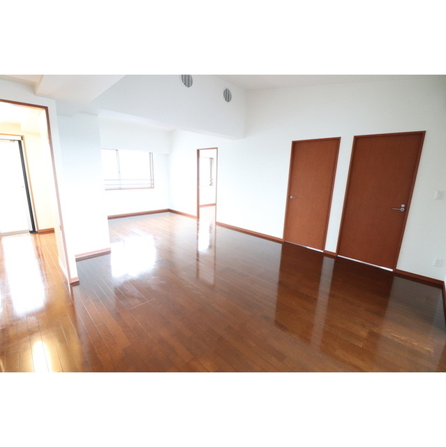 TheCenturyMiyazakidaiの居間・リビング