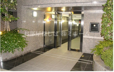 【エントランス】 | ルーブル高田馬場 | エントランス