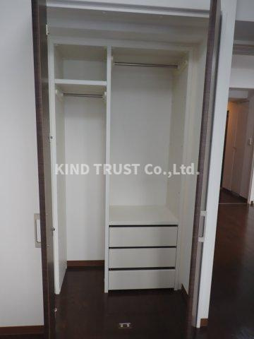 SK大阪天満宮プライマリーワンの収納|こまごまとしたものを収納できそうですね