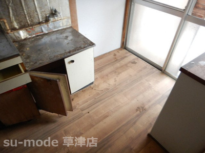 【設備】 | 稲津2丁目テラスハウス | 現状のまま（DIYの出来る方又は倉庫に如何ですか？）