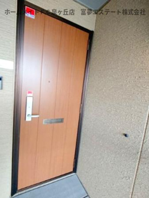 【玄関】 | パシオーネB棟