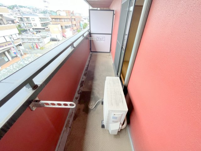 【バルコニー】 | 三和建設中山寺ビル