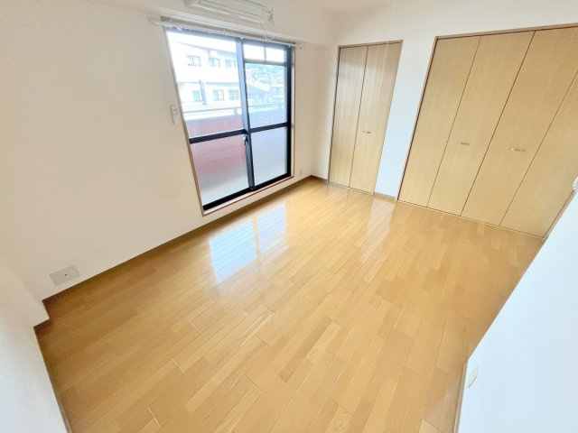 【寝室】 | 三和建設中山寺ビル