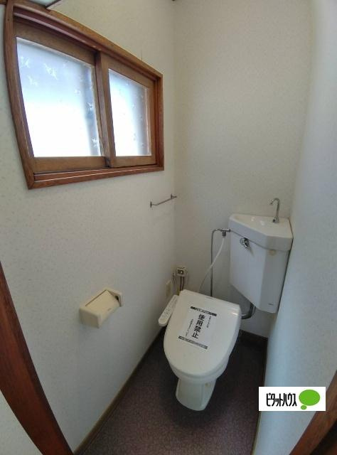 MAJEハイツの駐車場