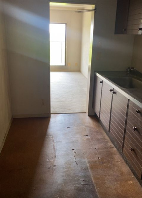 【キッチン】 | 座間入谷ハイツ７号棟 | L型アイランドタイプは、キッチンからダイニングにもリビングにも目が行き届くので、とても使いやすい配置です。L字型独立タイプは、キッチンを独立させてるためLDKというよりもLDといった様なイメージです。