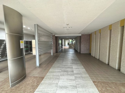 【その他共用部分】 | 岸和田コーポラス3号棟 | 集中メールボックスはエントランス内にございます！