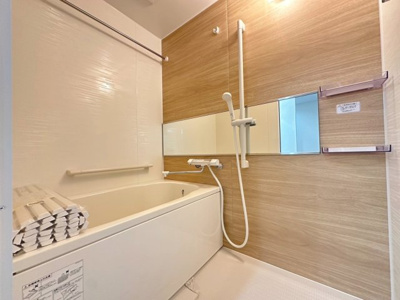 【浴室】 | 岸和田コーポラス3号棟 | 一日の疲れをいやすバスルーム！