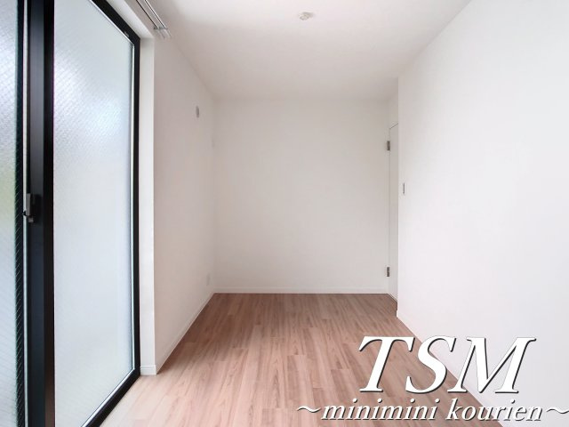 WｉｎｄＢｅｌｌ出口の洋室