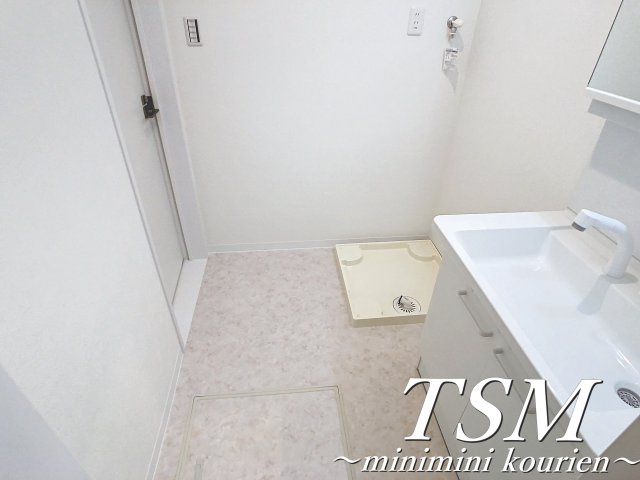 WｉｎｄＢｅｌｌ出口の洗面所