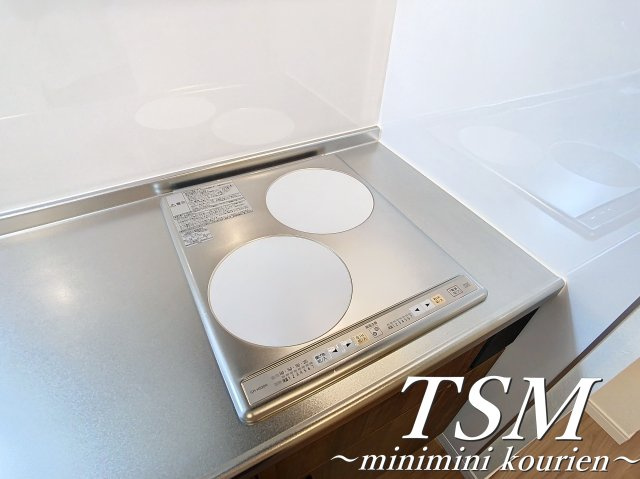 WｉｎｄＢｅｌｌ出口のキッチン