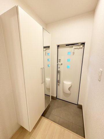 【玄関】 | レッド　スイートピーⅠ