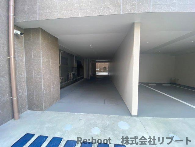  ラ・メール　ＩＮＡＧＥの駐車場