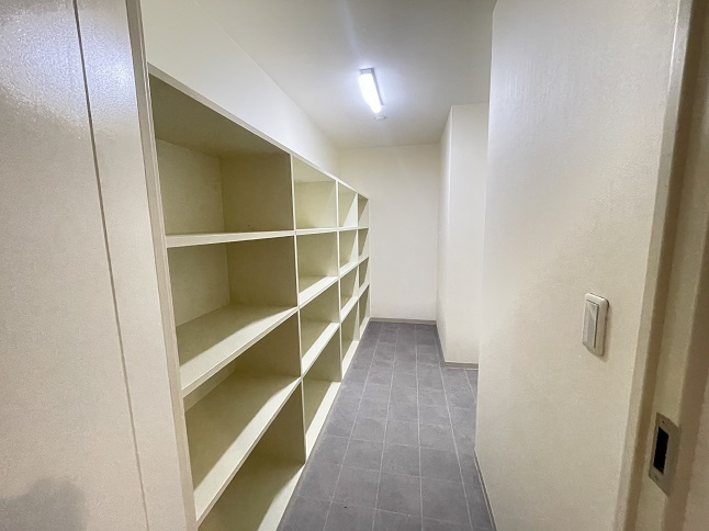 中央区新川１丁目の賃貸マンションのその他|ストレージ