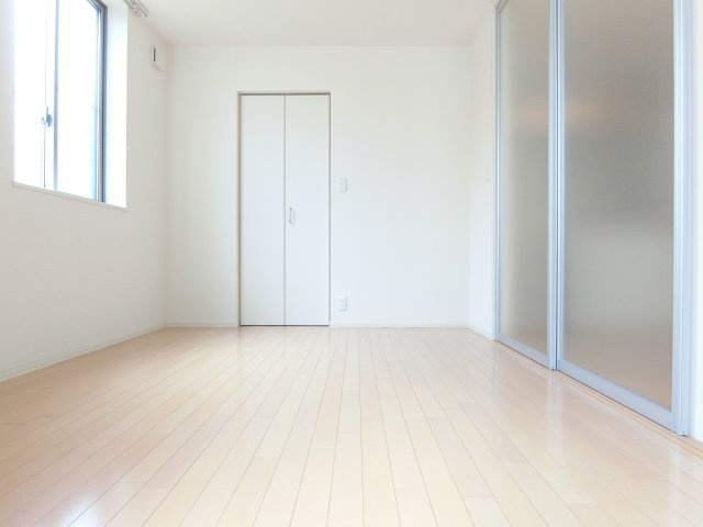 トゥールブランシュM&Mの寝室|同物件別部屋
