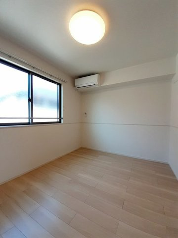 アンソレイエの寝室