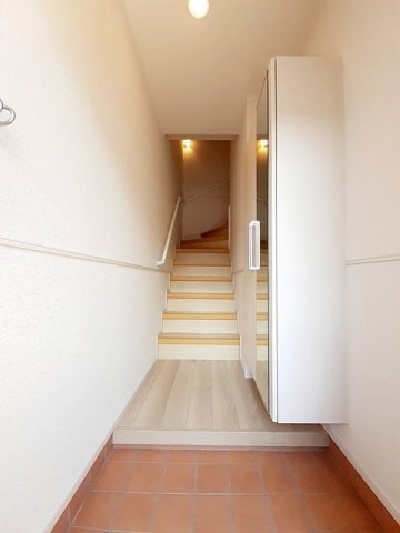 アンソレイエの玄関