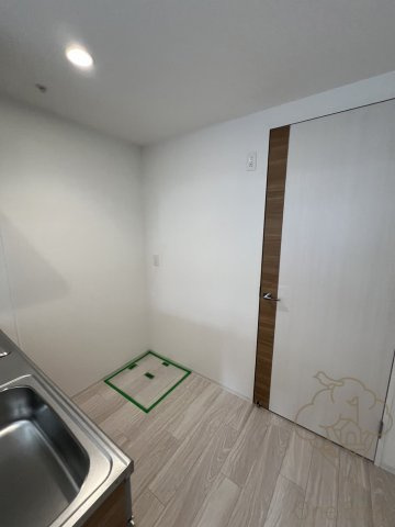 セレニテ新大阪ミラク壱番館のキッチン