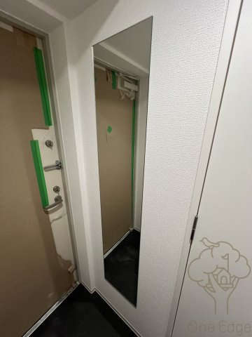 セレニテ新大阪ミラク壱番館の玄関