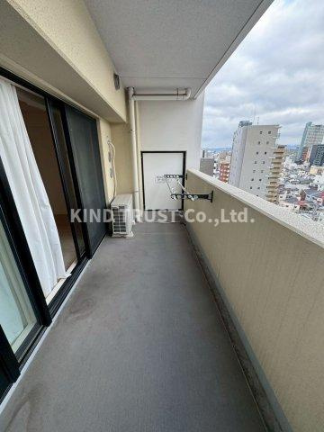 リビオレゾン梅田カサーレのバルコニー|バルコニーからの眺めを楽しみながら食事をしませんか