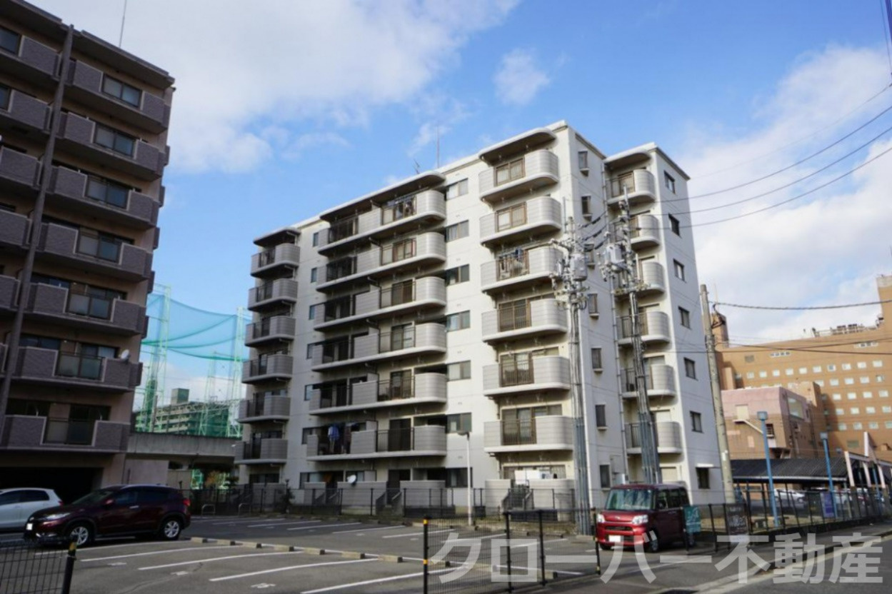 五福マンションの外観