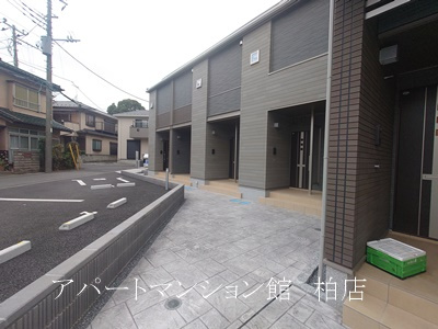 グレースヒルズのエントランス