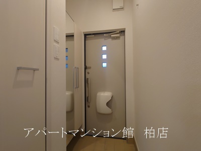 グレースヒルズの玄関