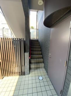 【エントランス】
