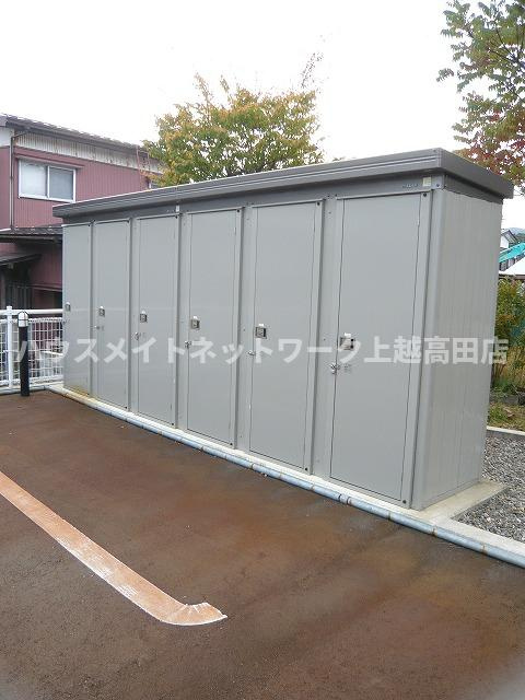 ピュアパレスの設備|外部物置
