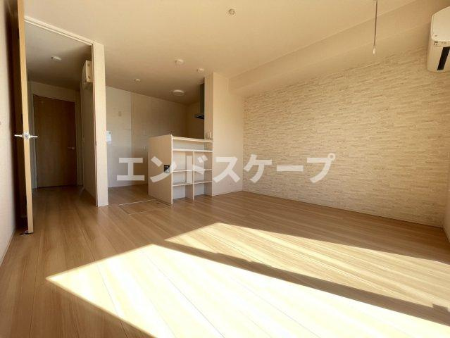 コンクパールの居間・リビング|高崎、前橋エリアのお部屋探しはエンドスケープまで！お客様の理想お聞かせ下さい♪